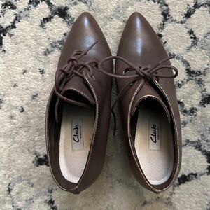 CLARKS Low Ankle Bootie